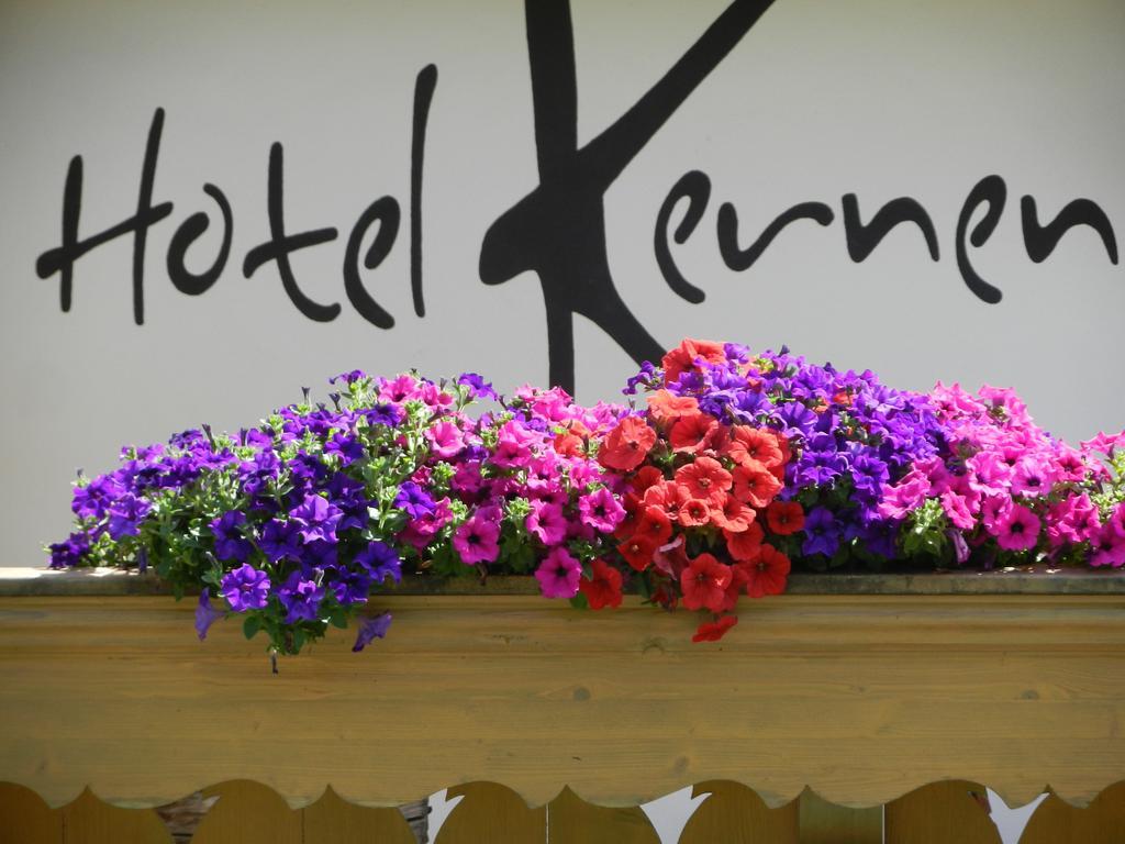 Hotel Kernen Gstaad Zewnętrze zdjęcie